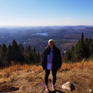 Meet your Posher, Alison